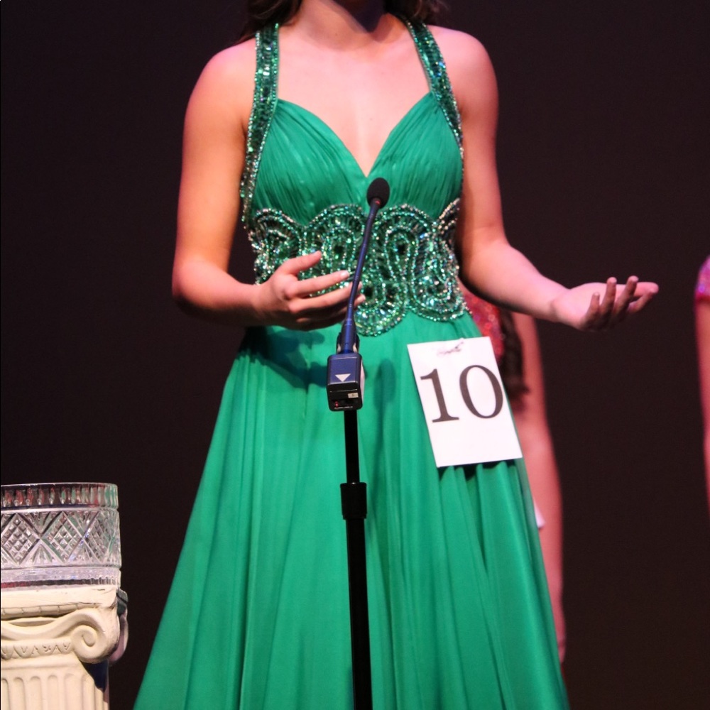 Emerald Green Knee Length Dress